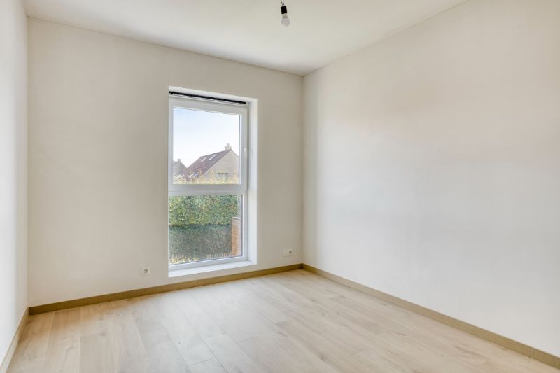 Instapklare nieuwbouwwoning in rustige groene omgeving. foto 9