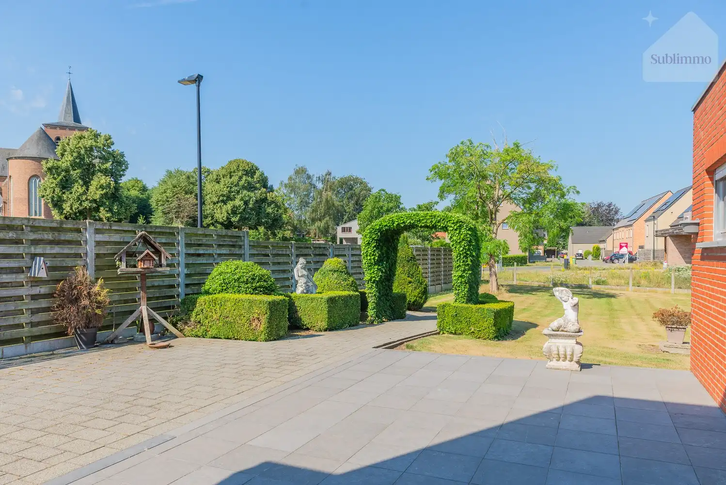 Eengezinswoning met 4 slaapkamers, garage en volledig omheinde tuin op een perceel van 972m² in Meerhout. foto 28