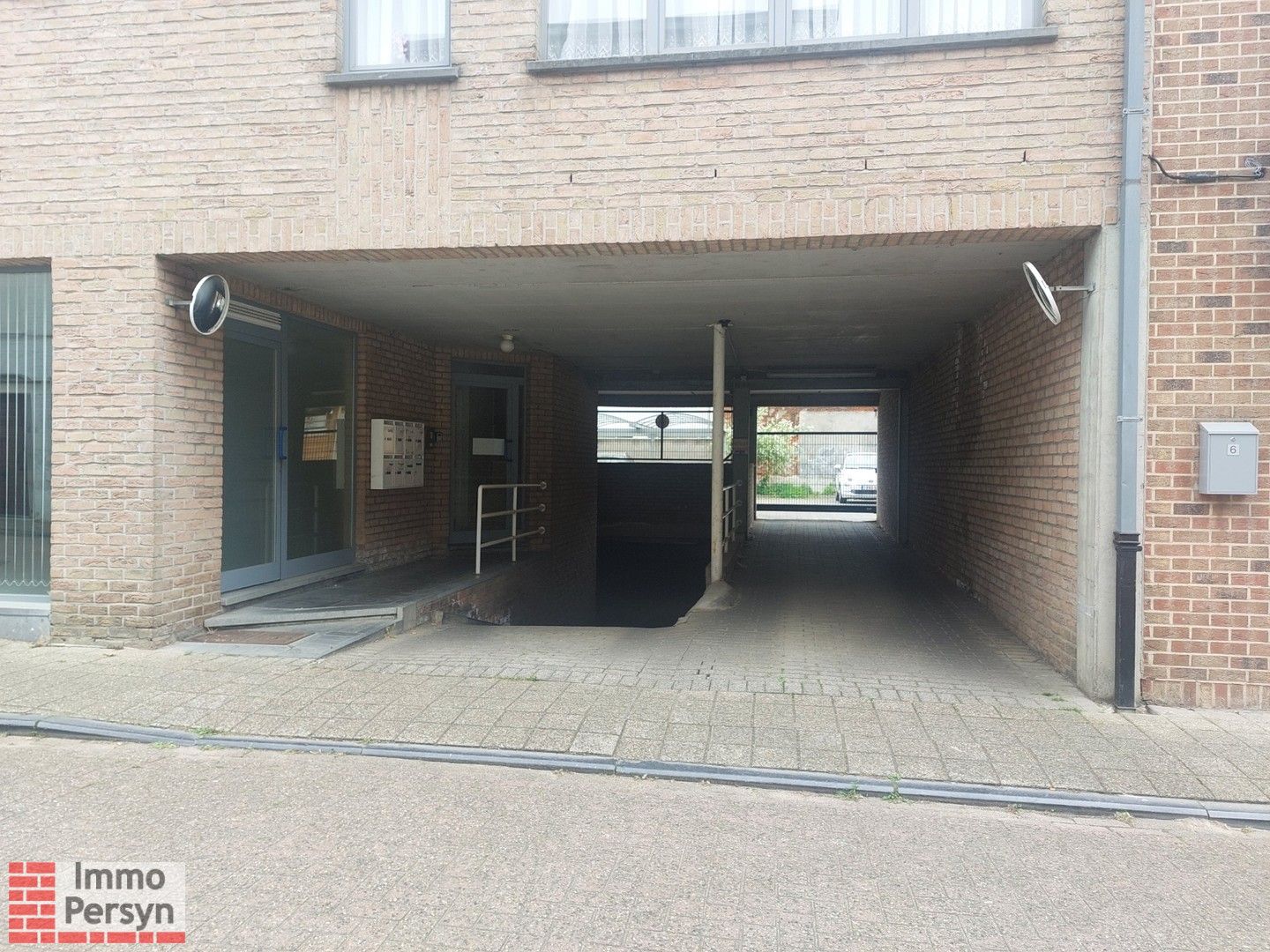 Grote garagebox te koop in hartje Scherpenheuvel foto 4