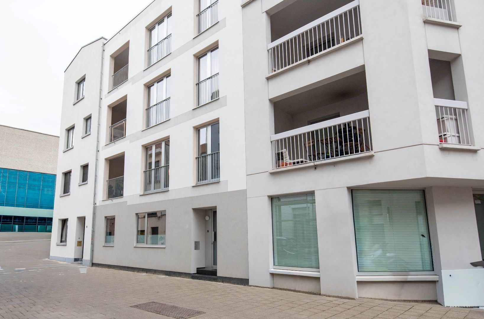 Luxueus afgewerkt nieuwbouwappartement met 2 slk en terras foto 18