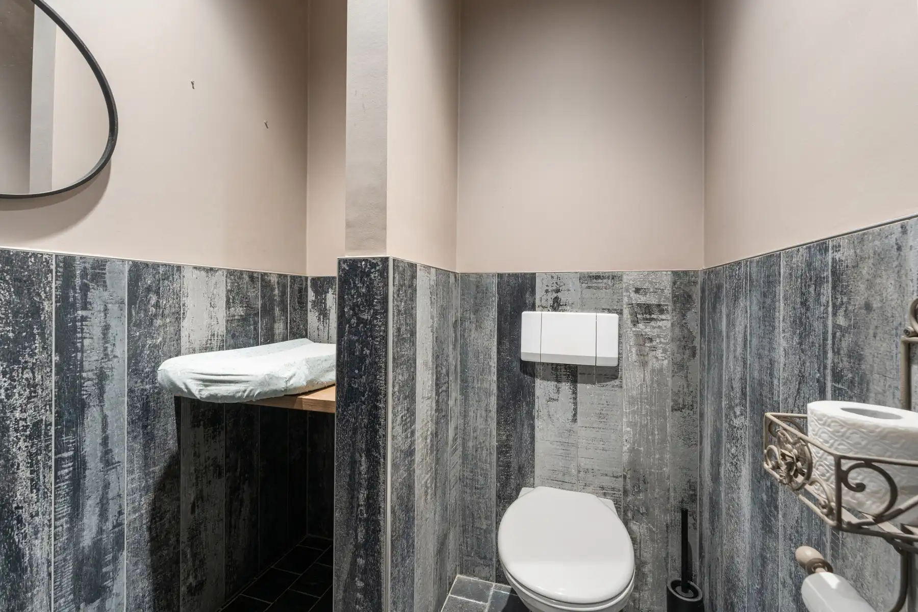 Karaktervol handelspand met woonst in Wulpen foto 22