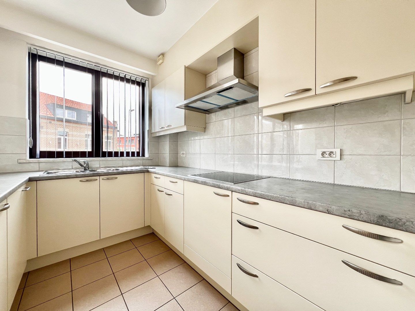 2 slaapkamer appartement in het centrum van Wommelgem. foto 6