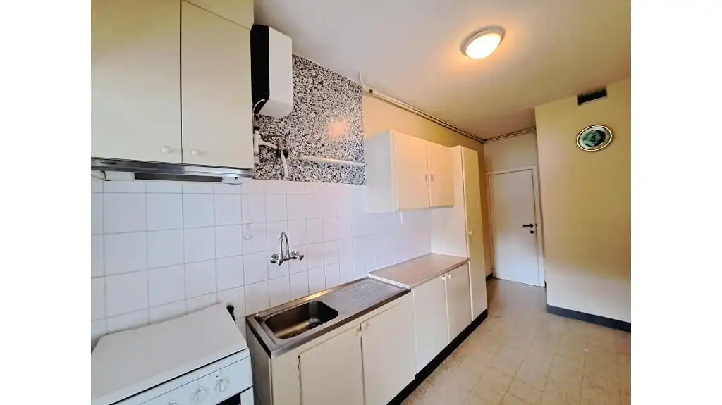 Gelijkvloers appartement met Terras en Garage te koop in Brugge foto 4