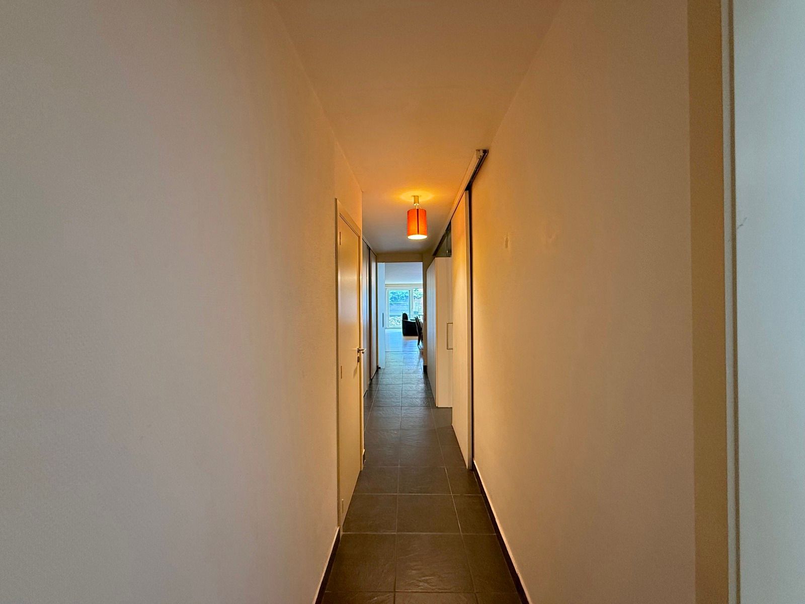 Gezellig appartement met twee slaapkamers en tuintje foto 14