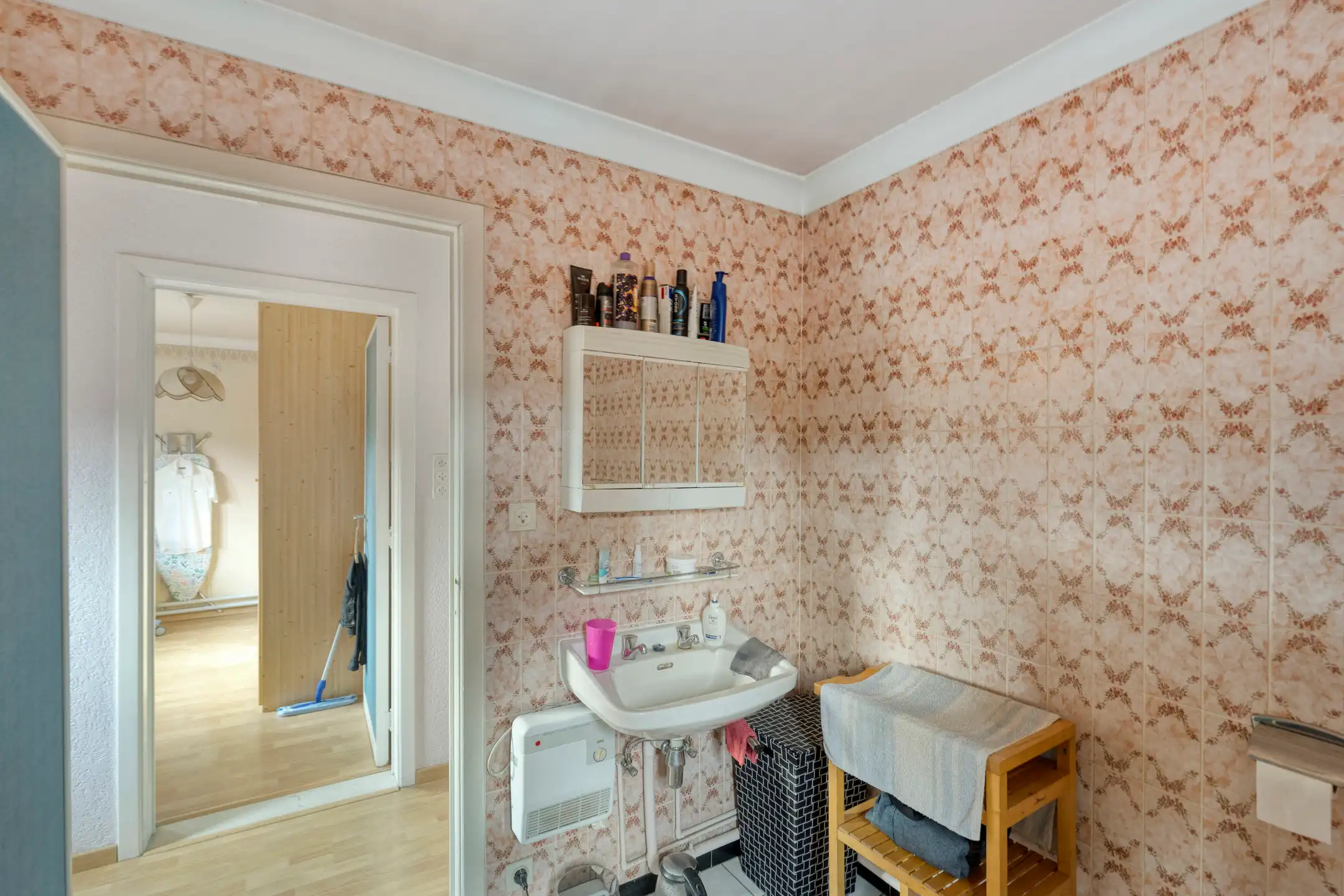 Te renoveren woning met 3 slaapkamers op 11are foto 17