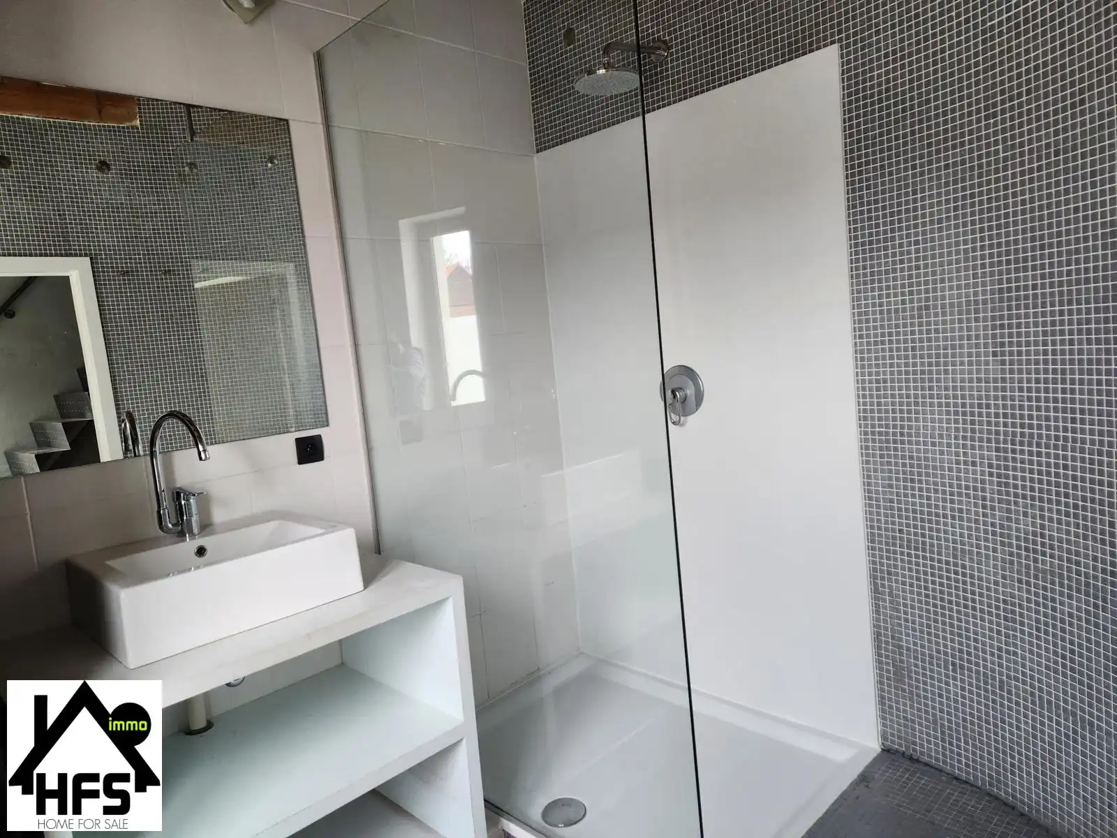 Toffe praktische rijwoning in hartje Mechelen foto 7