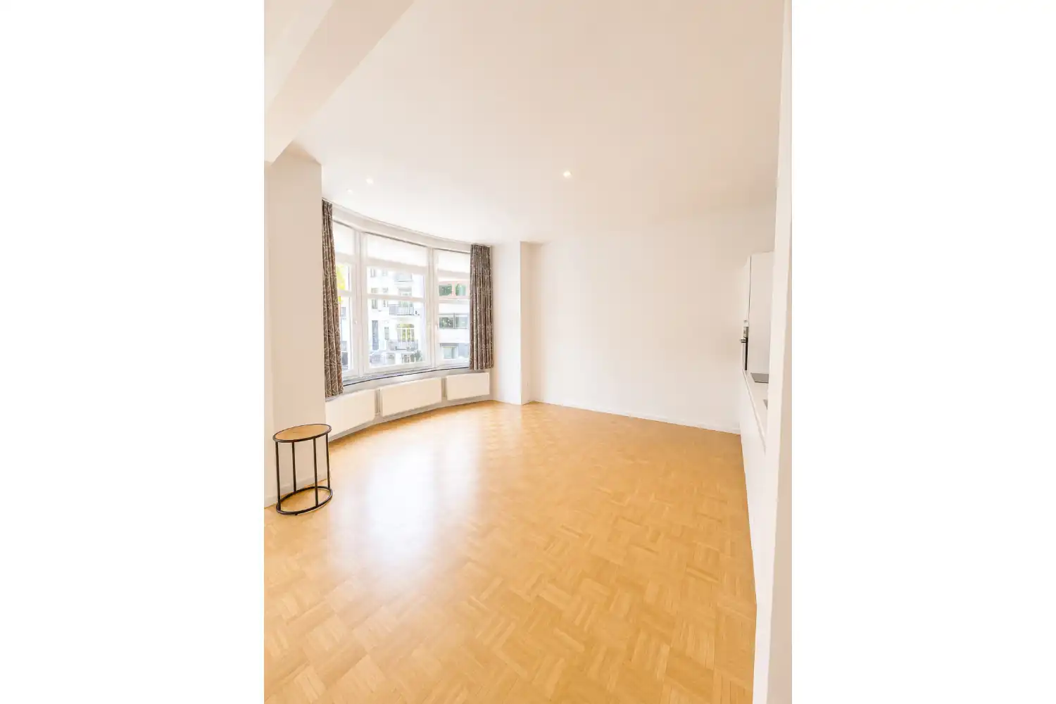 Gerenoveerd appartement op toplocatie aan het Prinses Clémentinaplein in Oostende foto 7