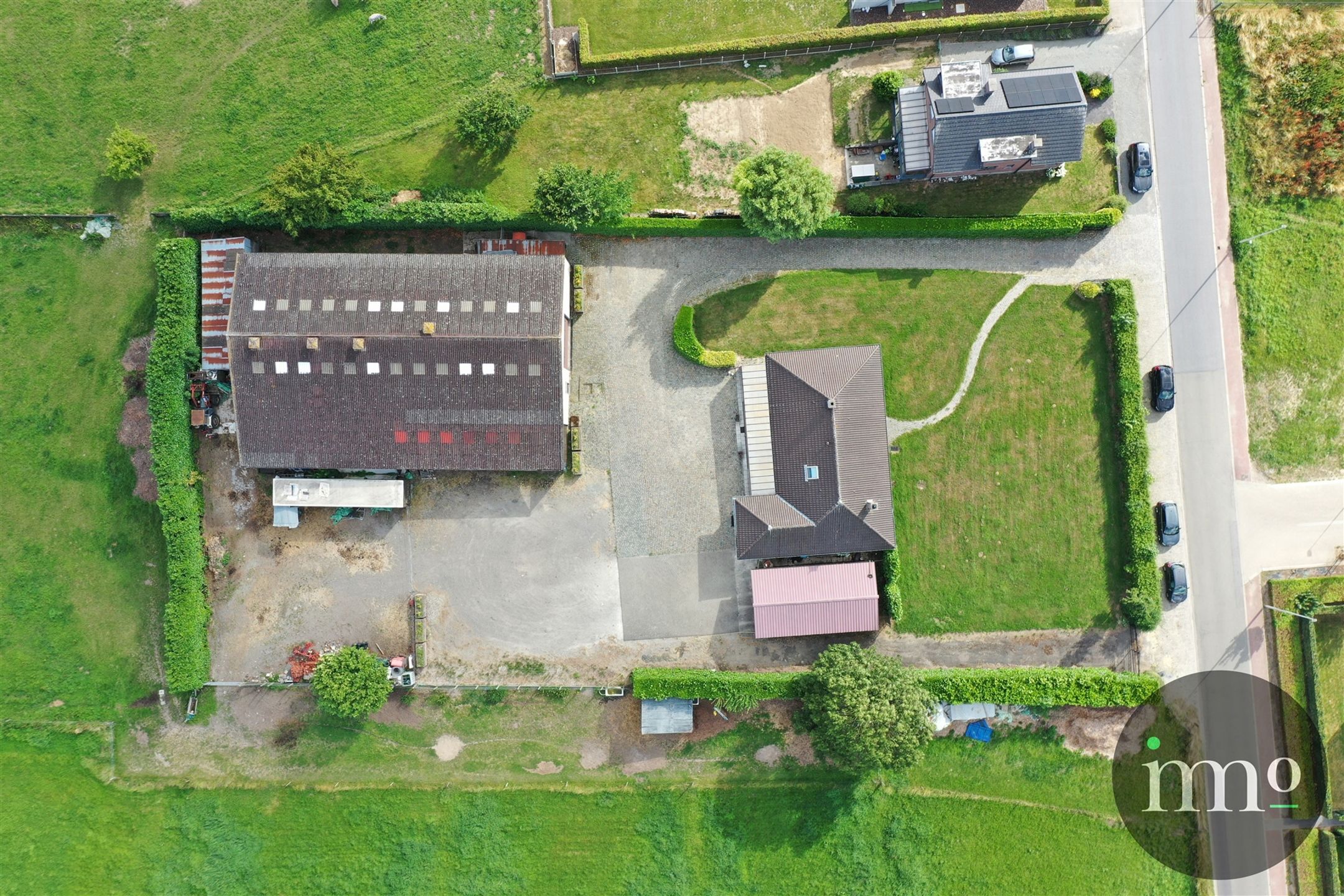 Landelijke woning met depot op een perceel van 42 ARE!! foto 13