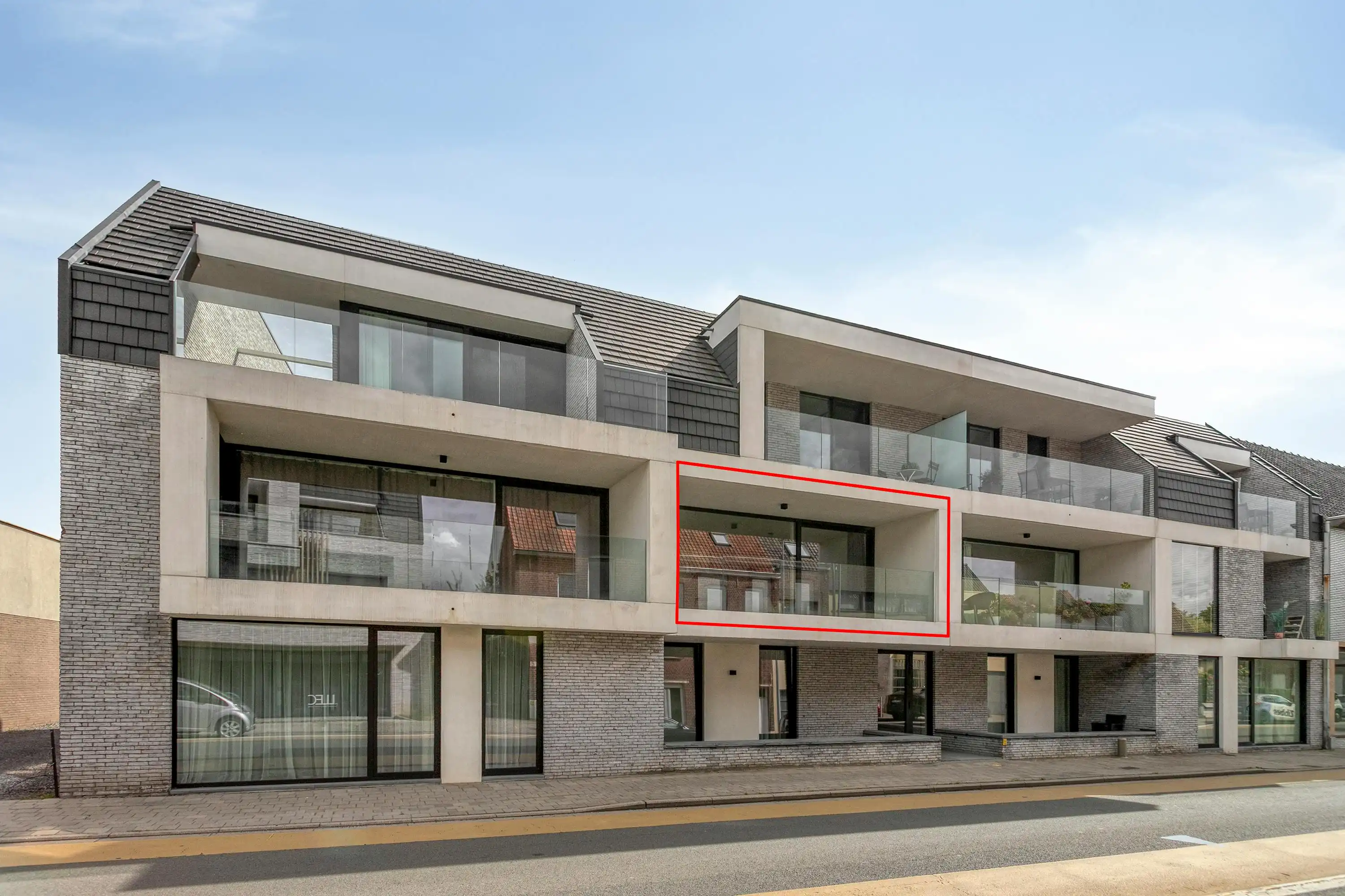 Recent appartement nabij het centrum te koop in Waregem foto 7