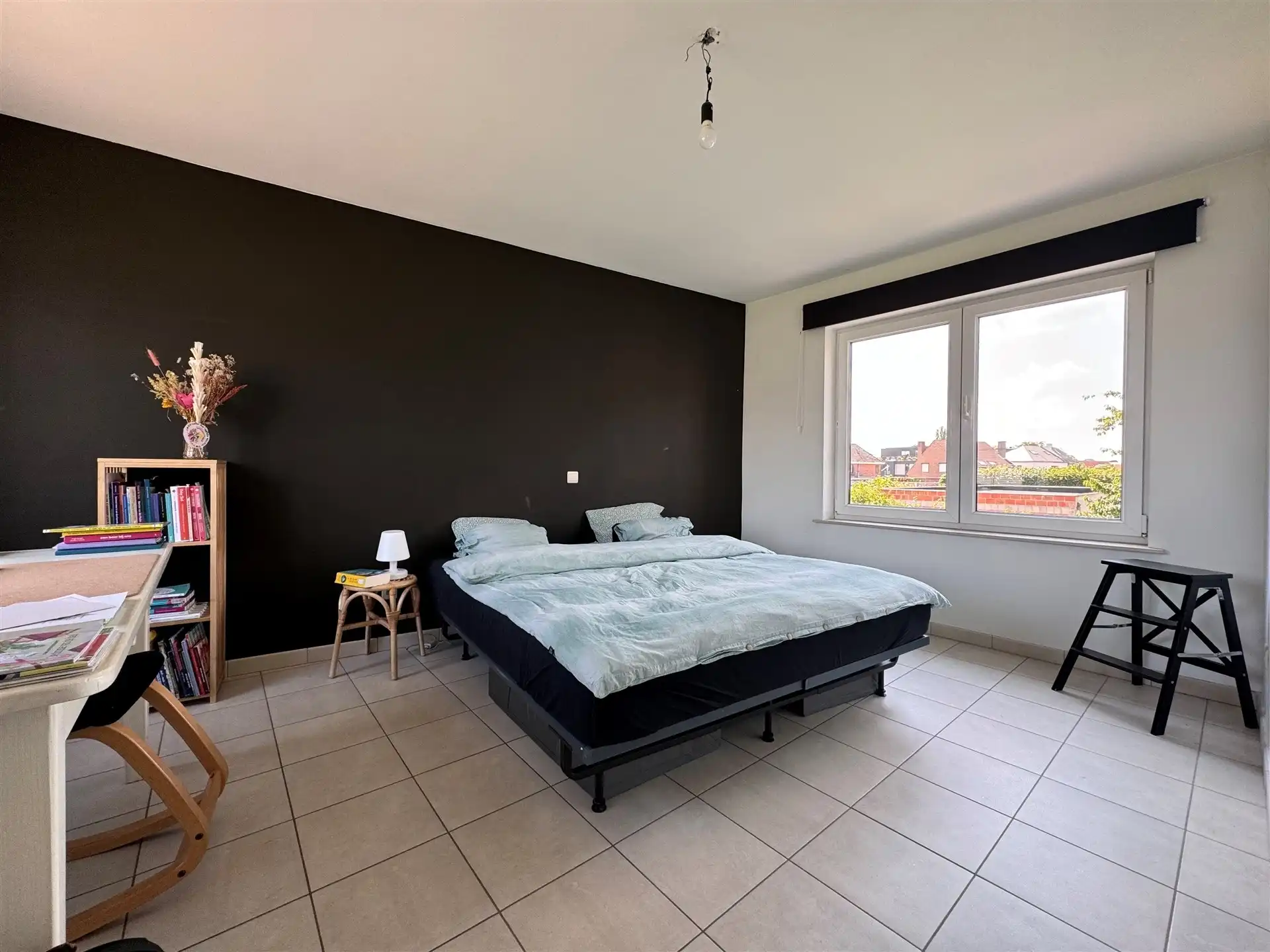 Gunstig gelegen woning met terras en 3 slaapkamers. foto 17