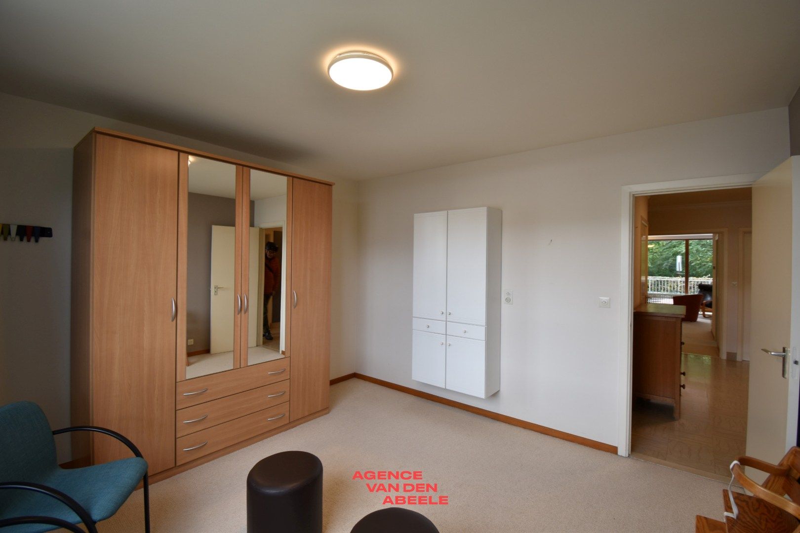 Stijlvol gelijkvloers appartement met royaal terras en boszicht foto 14