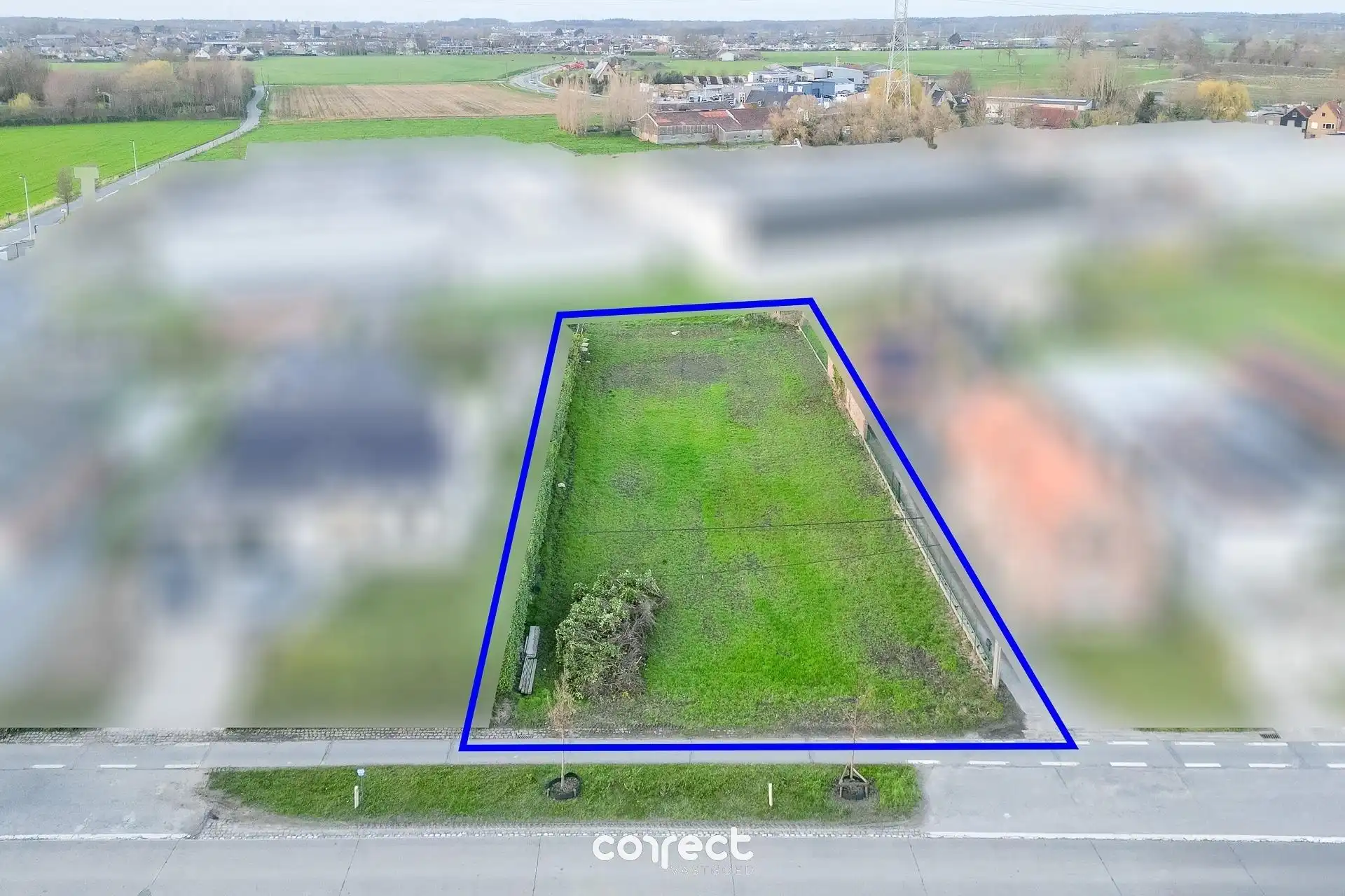 Perceel bouwgrond van 914 m². foto 2