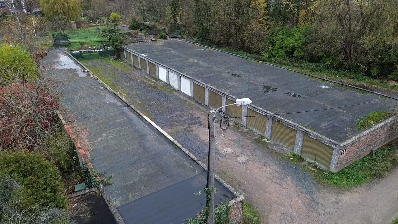 30 GARAGES VLAK BIJ HET CENTRUM VAN MECHELEN foto 2