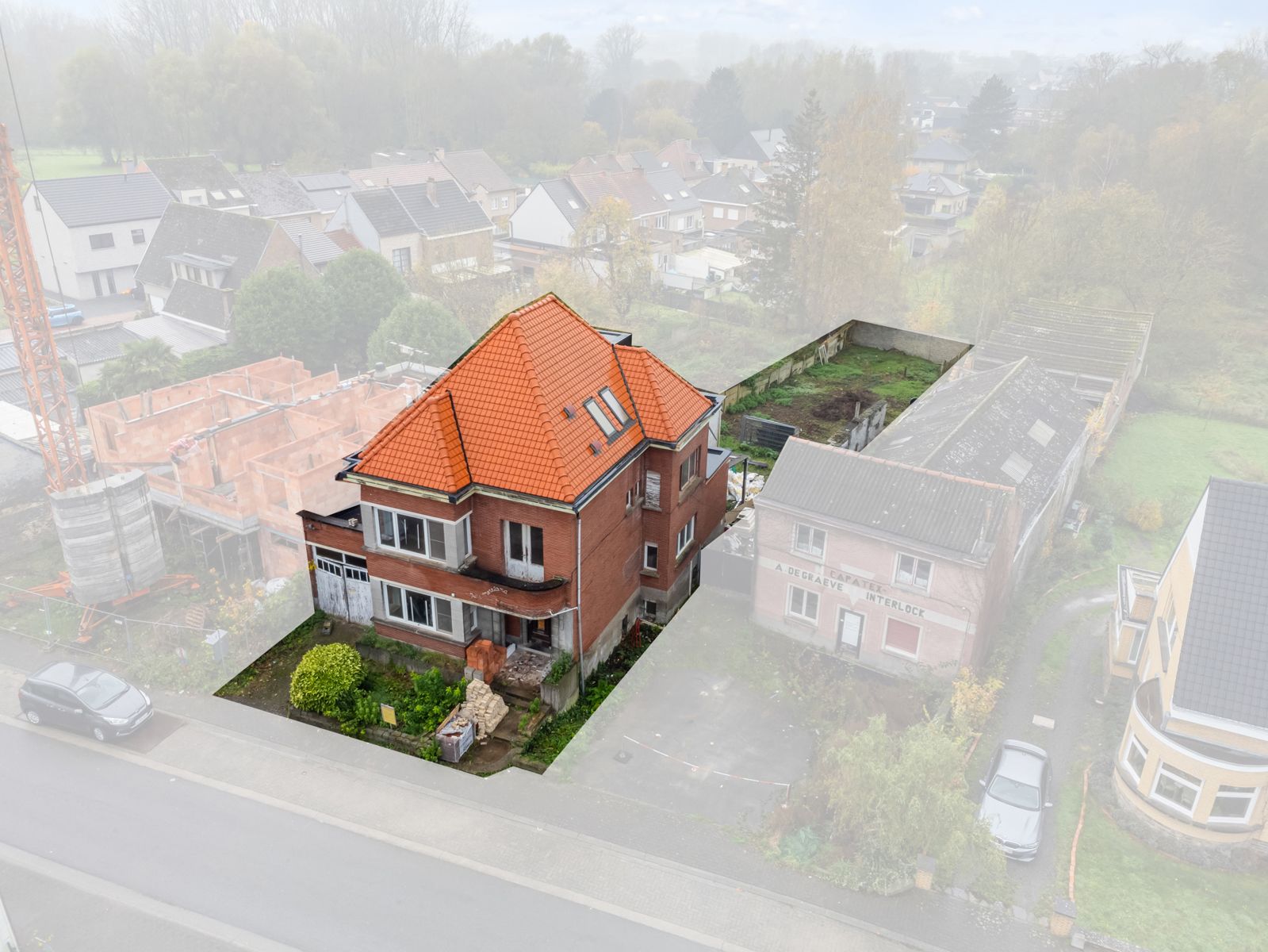Uniek renovatieproject vergund voor twee villa-appartementen foto 4