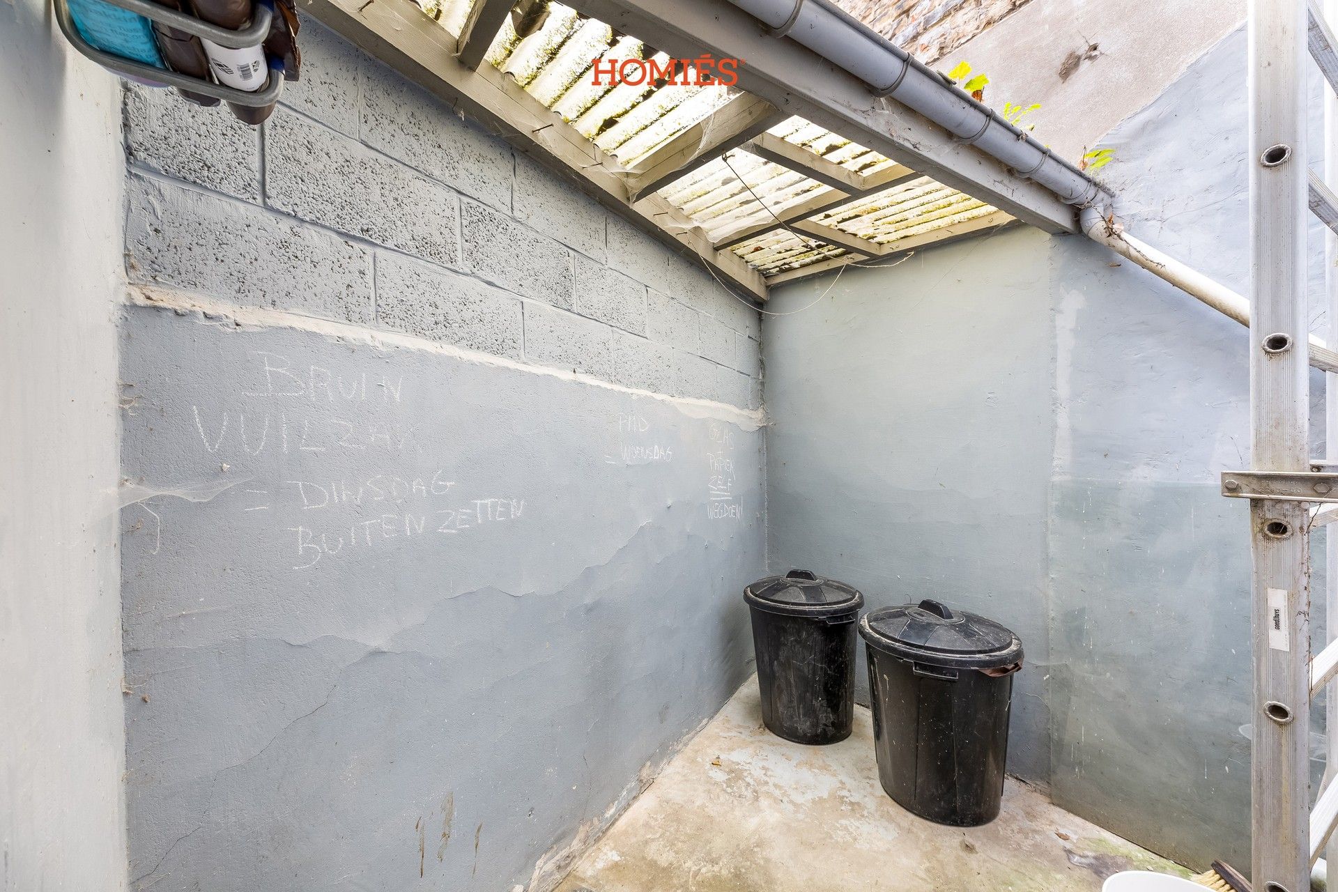 Welgelegen gebouw met 7 studentenkamers foto 12