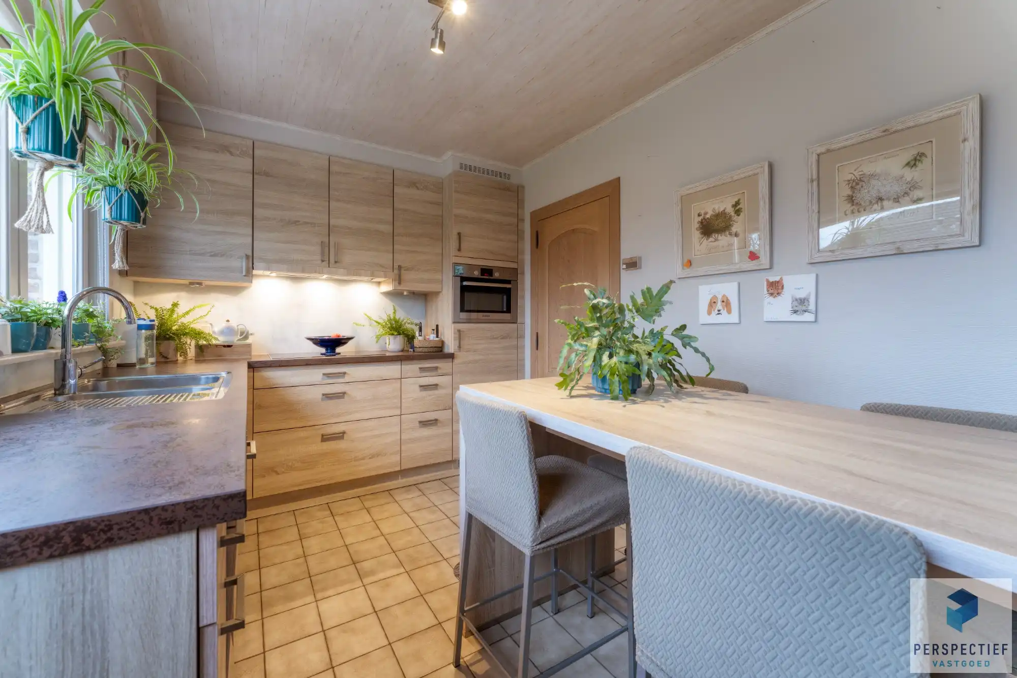 Uniek gelegen charmante villa met grote tuin in een rustige landelijke omgeving foto 10