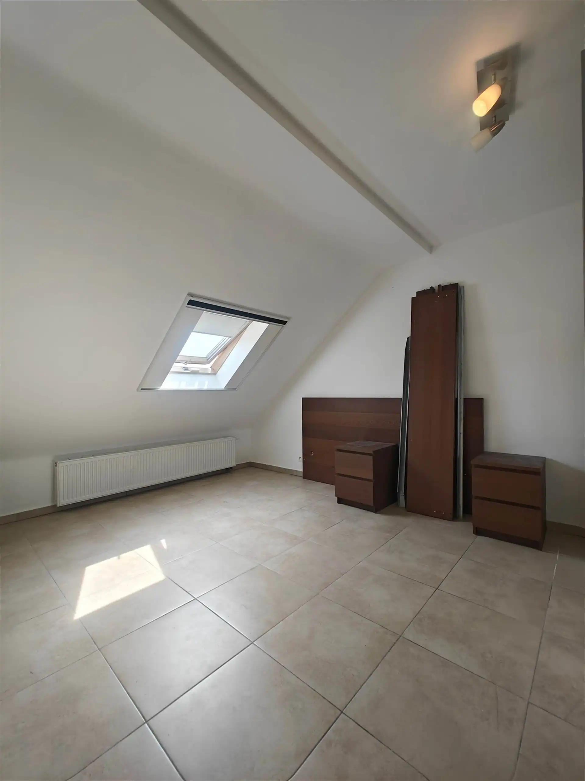 Duplex appartement voorzien van 2 slaapkamers en een aparte garage foto 17