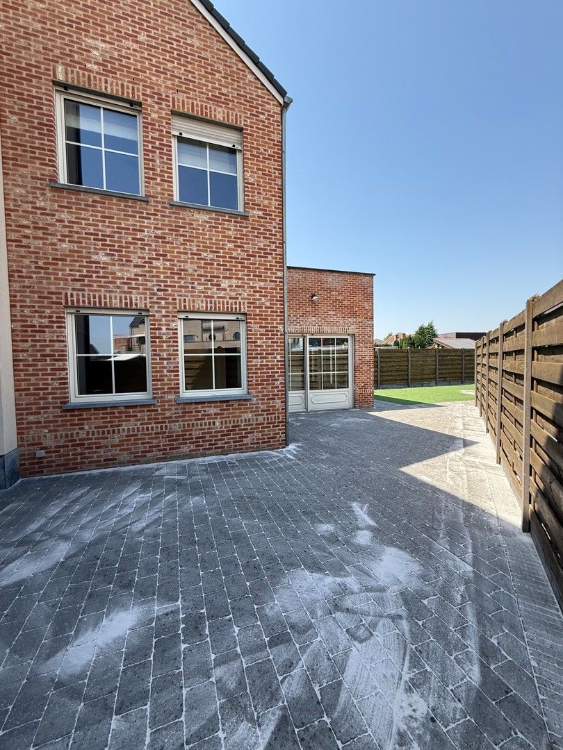 Prachtige energiezuinig appartement met 3 slaapkamers, terras en tuin te Bocholt. foto 23