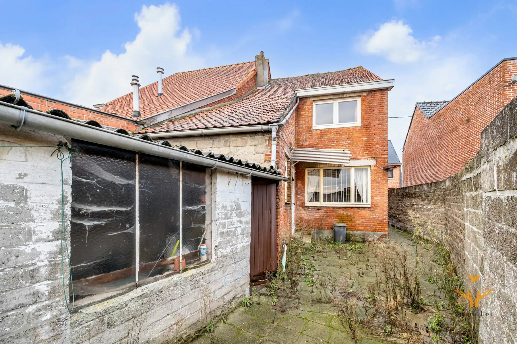 Ideale te renoveren starterswoning in hartje Berlare foto 13