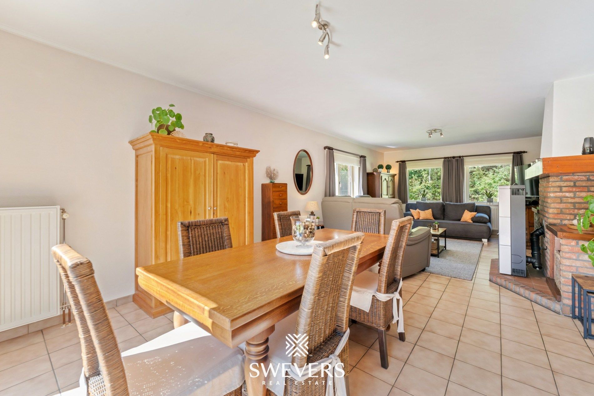 Verzorgde woning met 3 slaapkamers en rustig gelegen op zonnig perceel van 42a foto 12