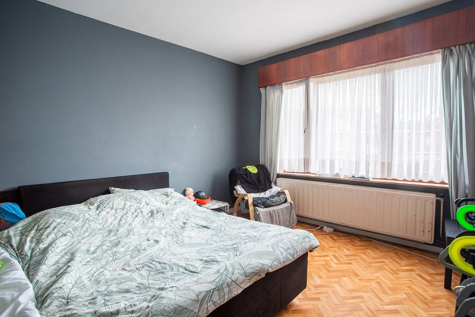 Ruime halfopen bebouwing met vijf slaapkamers foto 19