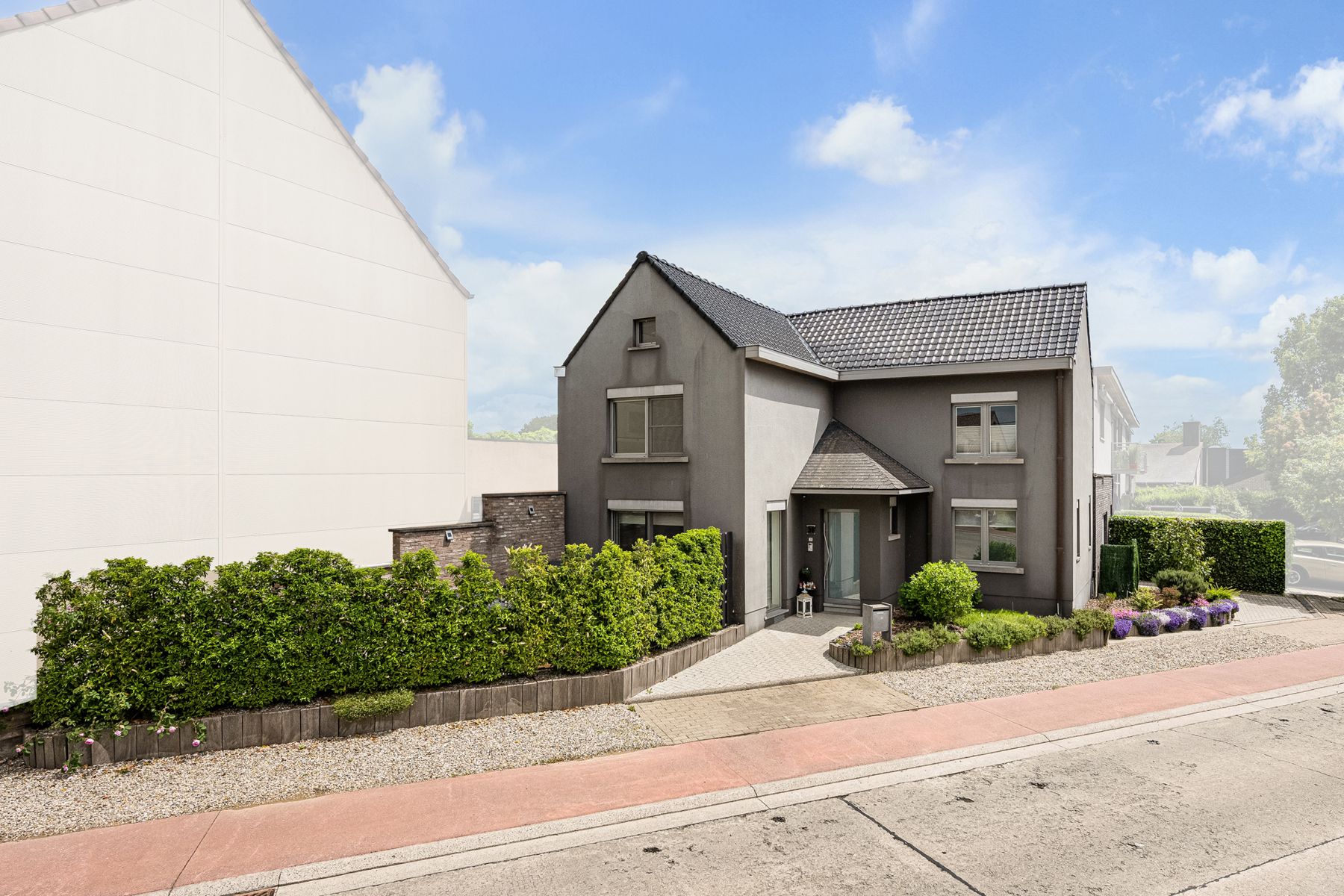 ()=>{if(producerUpdateValueVersion(node),producerAccessed(node),node.value===ERRORED)throw node.error;return node.value} Moenebroekstraat 39 - 9506 Geraardsbergen