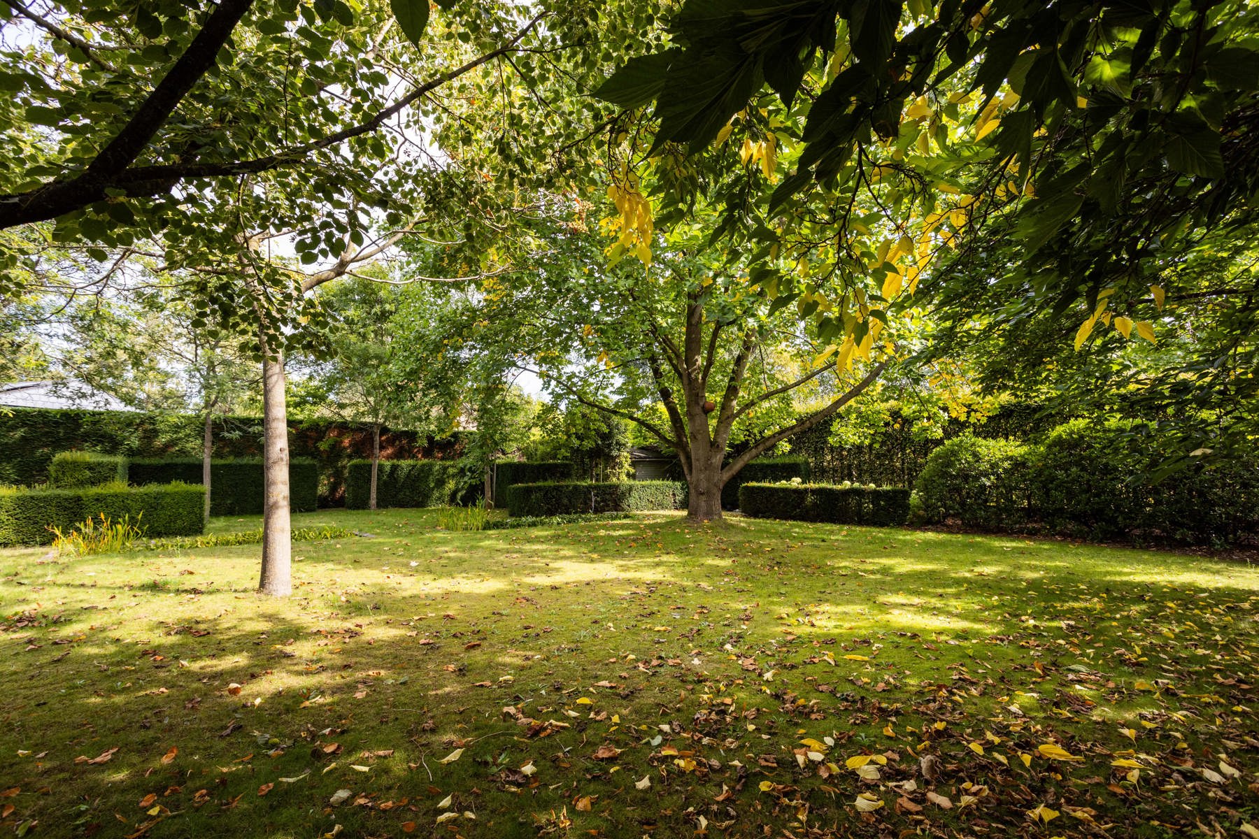 Stijlvolle villa met bureel, 4 slp, tuin op 16 are foto 17