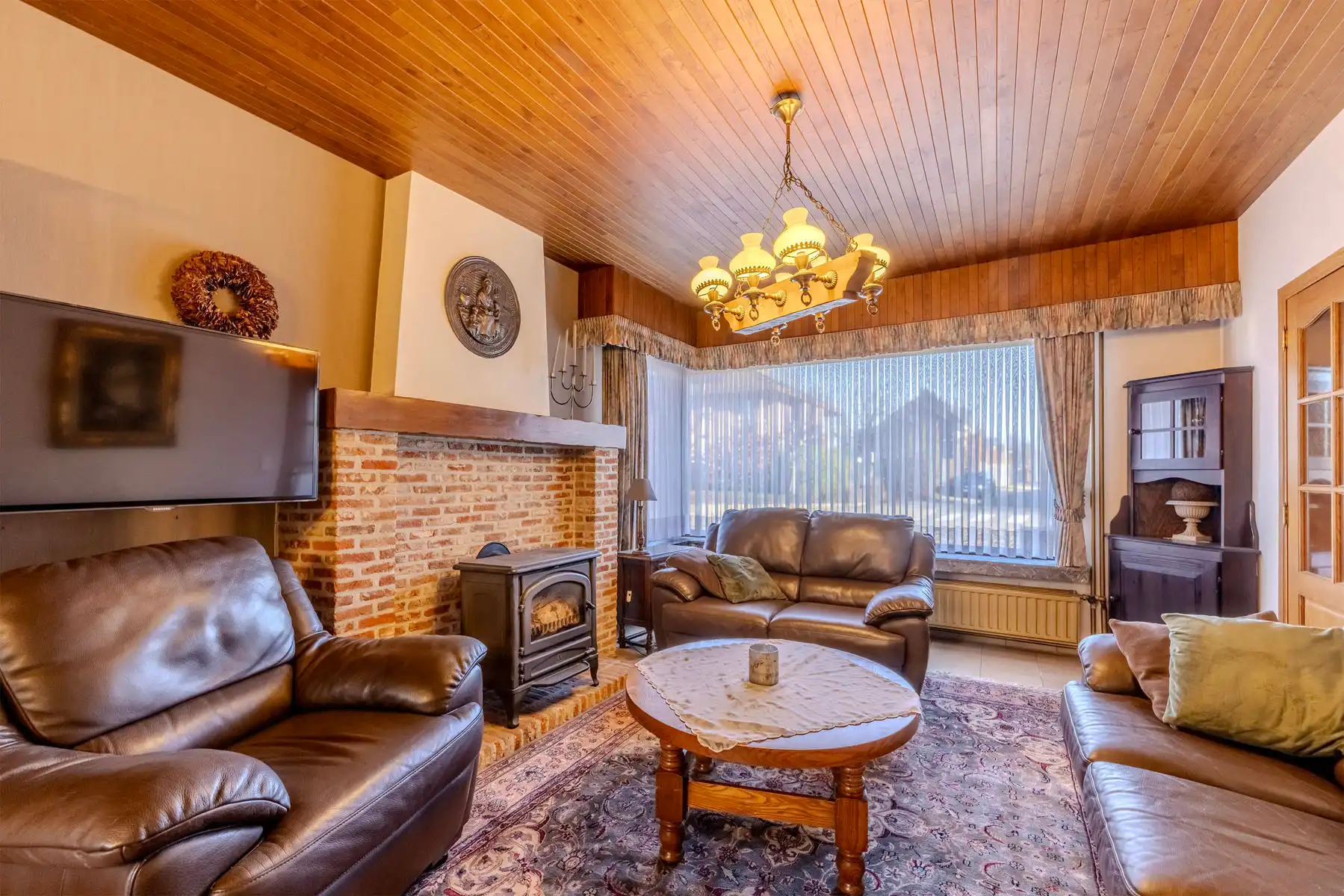 HOB met 3 slpk, garage en tuin op ZW perceel van 700m² foto 6