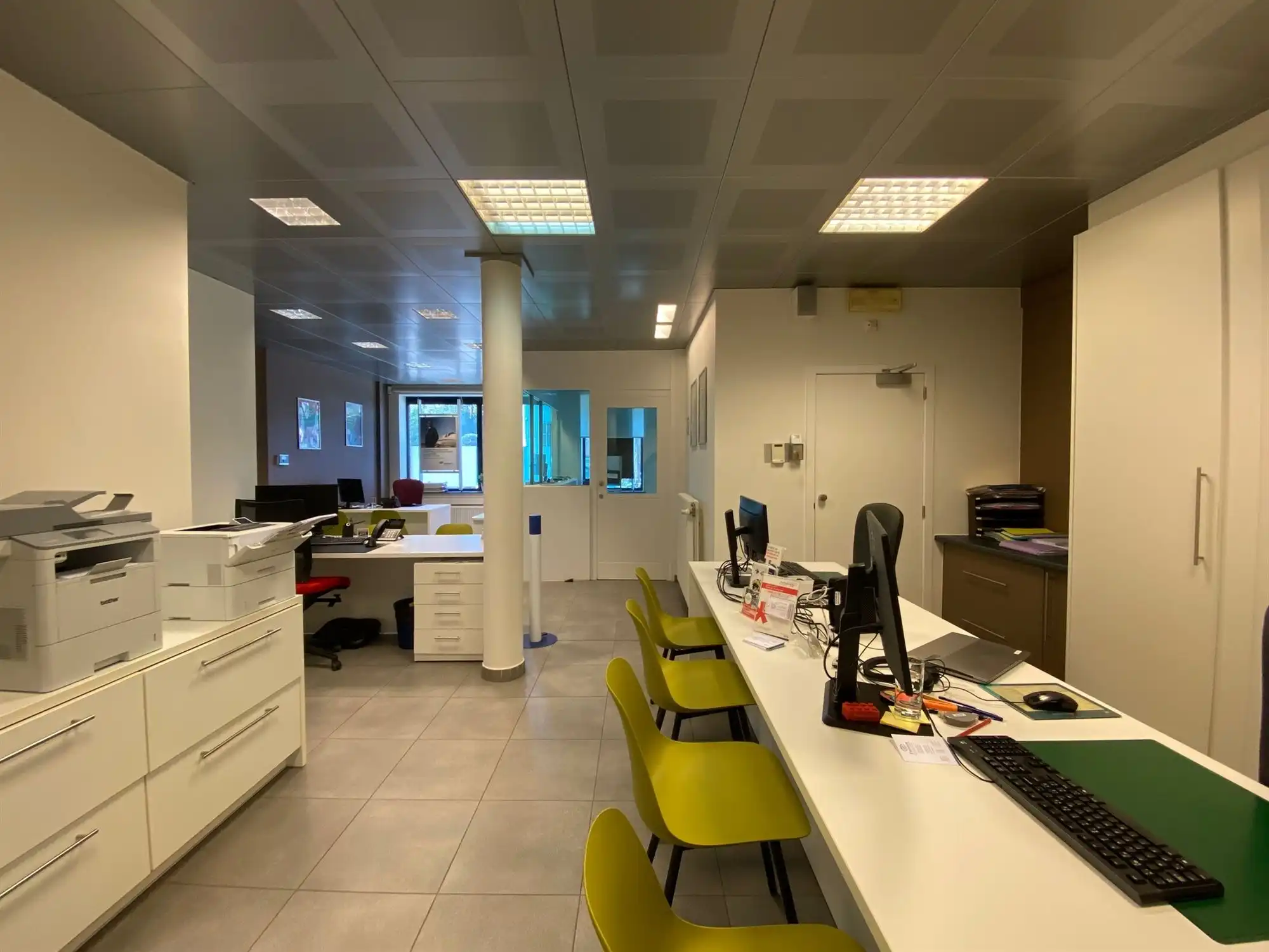 Commerciële ruimte met verschillende eenheden foto 9