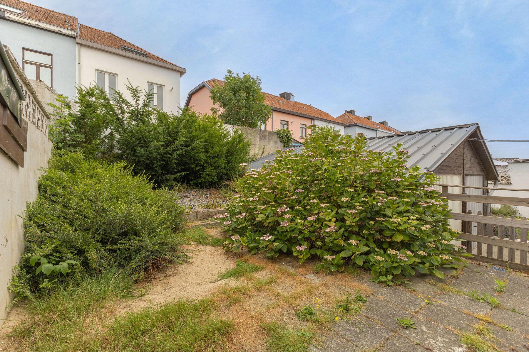 Gunstig gelegen woning met 3 slaapkamers foto 3