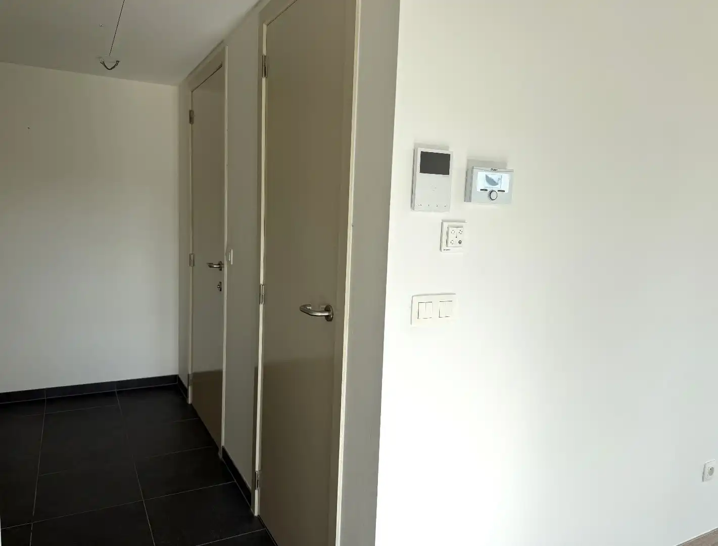 Modern appartement met ruim terras, rustige ligging in randstad Tongeren foto 13