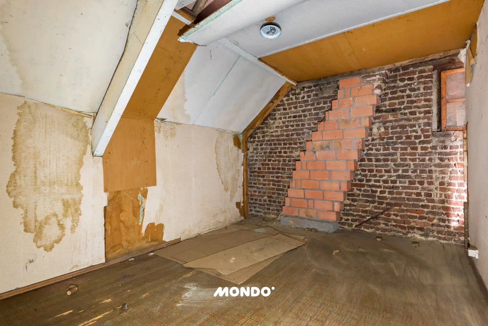 Veelzijdige rijwoning met tuin, binnenkoer en uitbouwmogelijkheden te Opwijk! foto 27