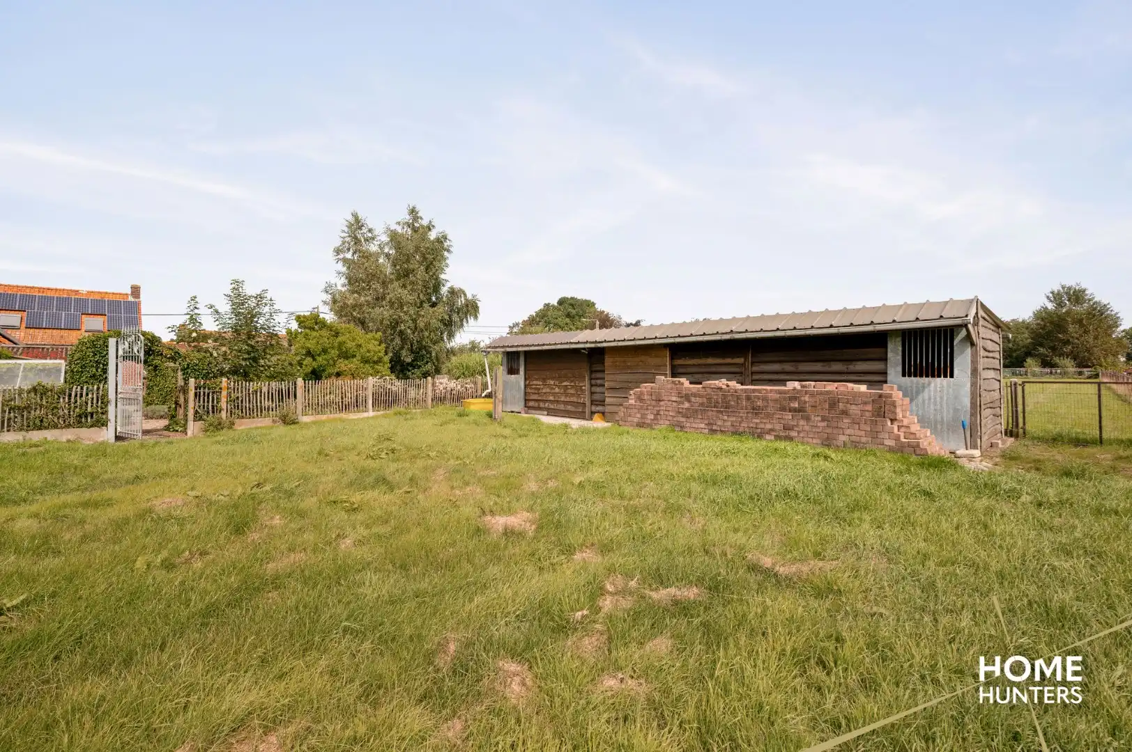 Charmante woning op een perceel van 4811 m² met paardenstallen, paddock en hooi opslagplaats foto 9