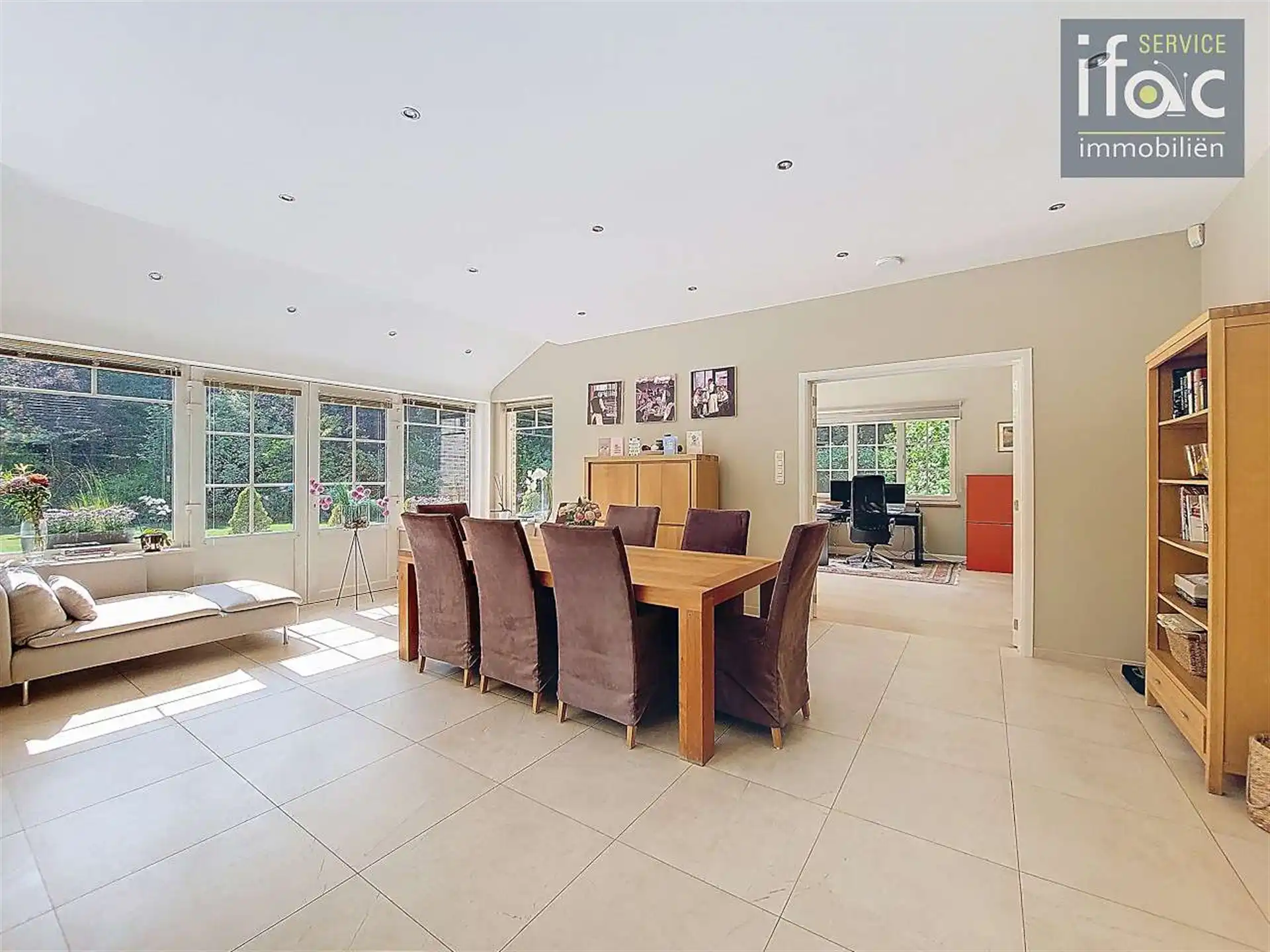 Exclusieve luxevilla op 14,47are TOP-afwerking! foto 12