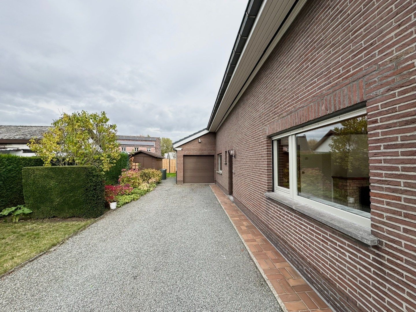 Gerenoveerde bungalow in Heusden met 3 slaapkamers en tuin  foto 11