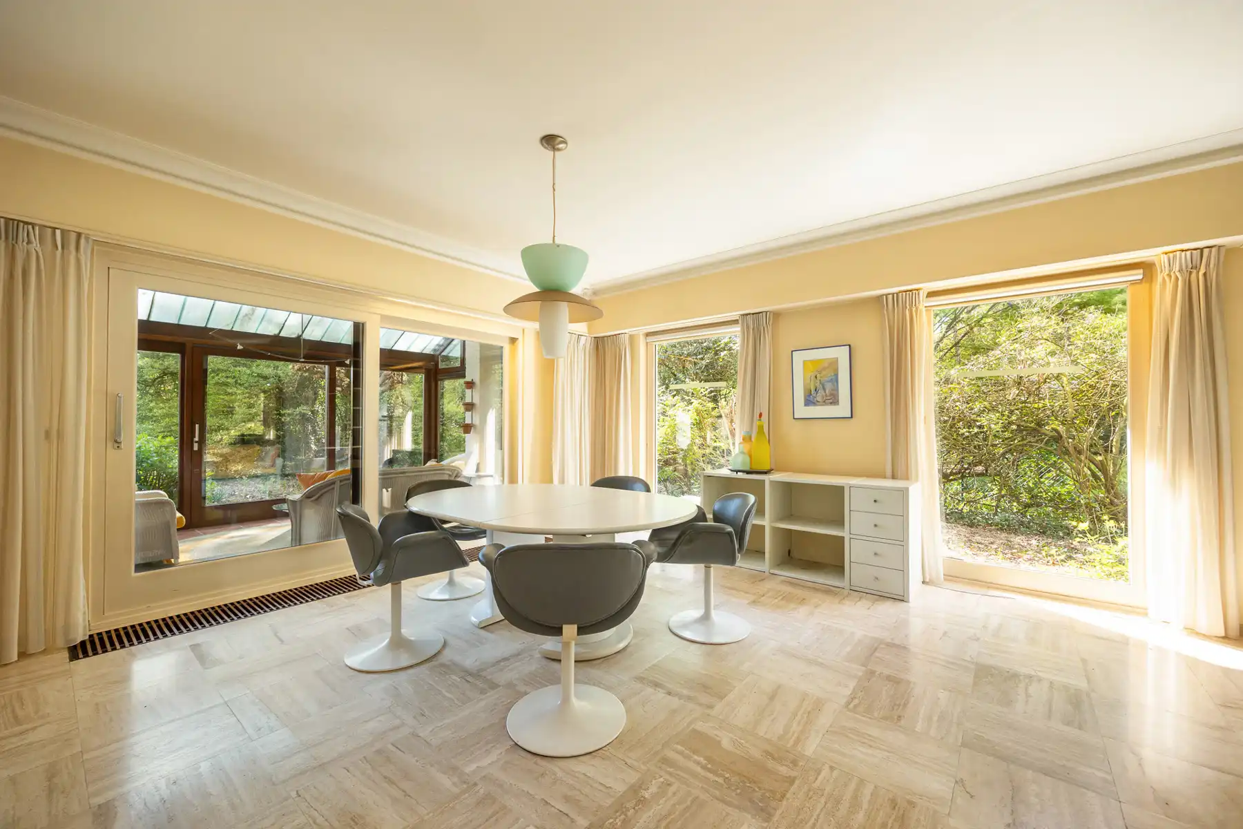 Ruime te renoveren  gelijkvloerse villa met vrij uitzicht foto 9