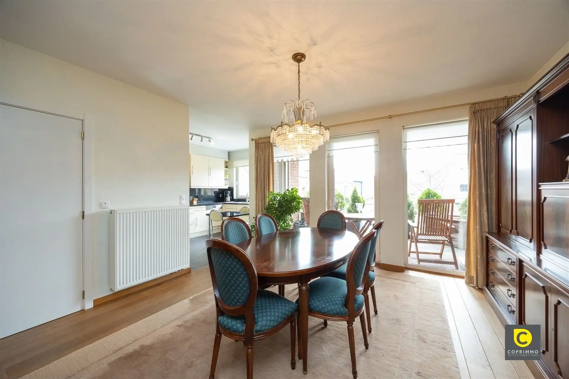 Ruim en verzorgd appartement  foto 2