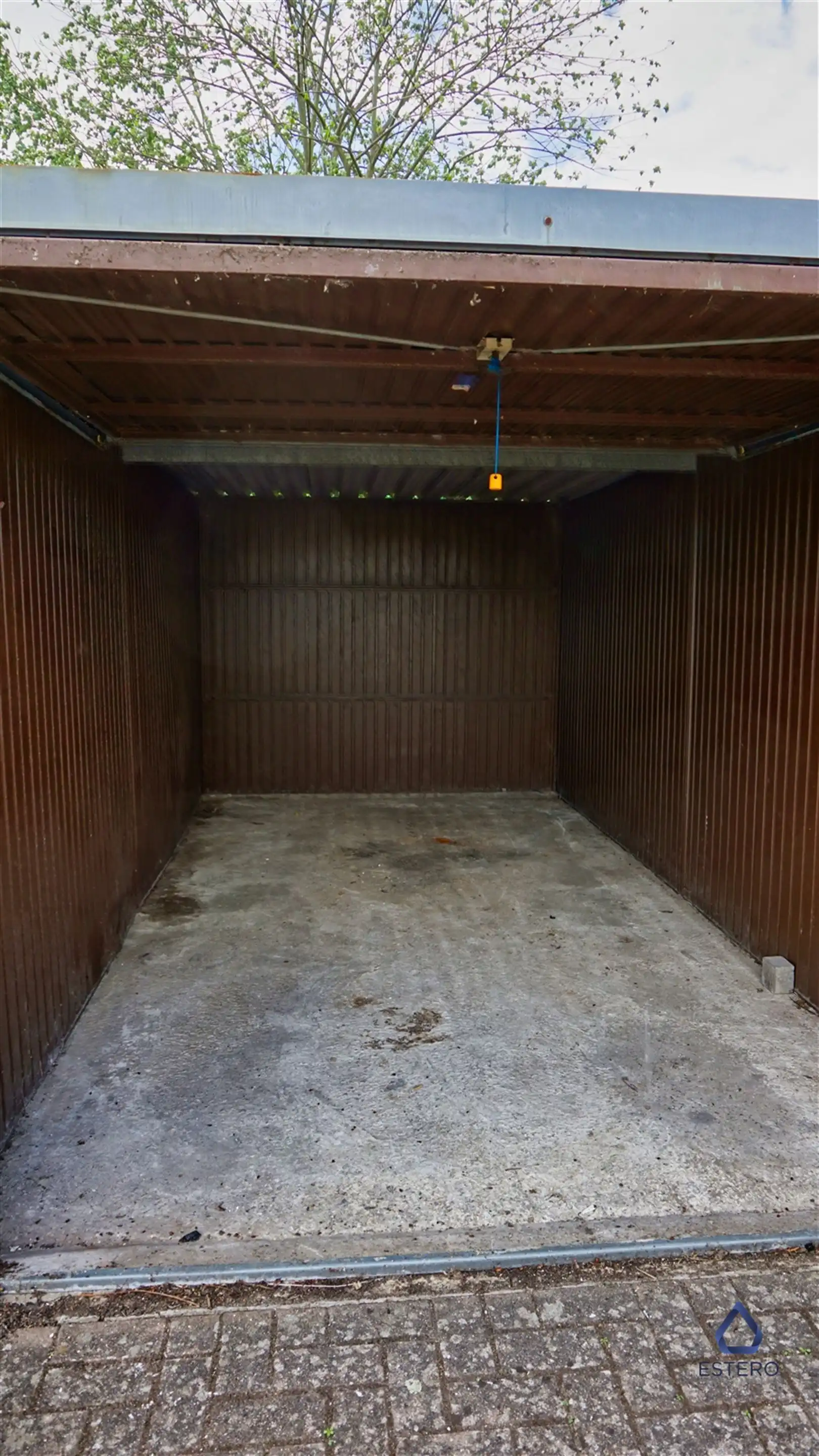 Garagebox te Haaltert foto 2