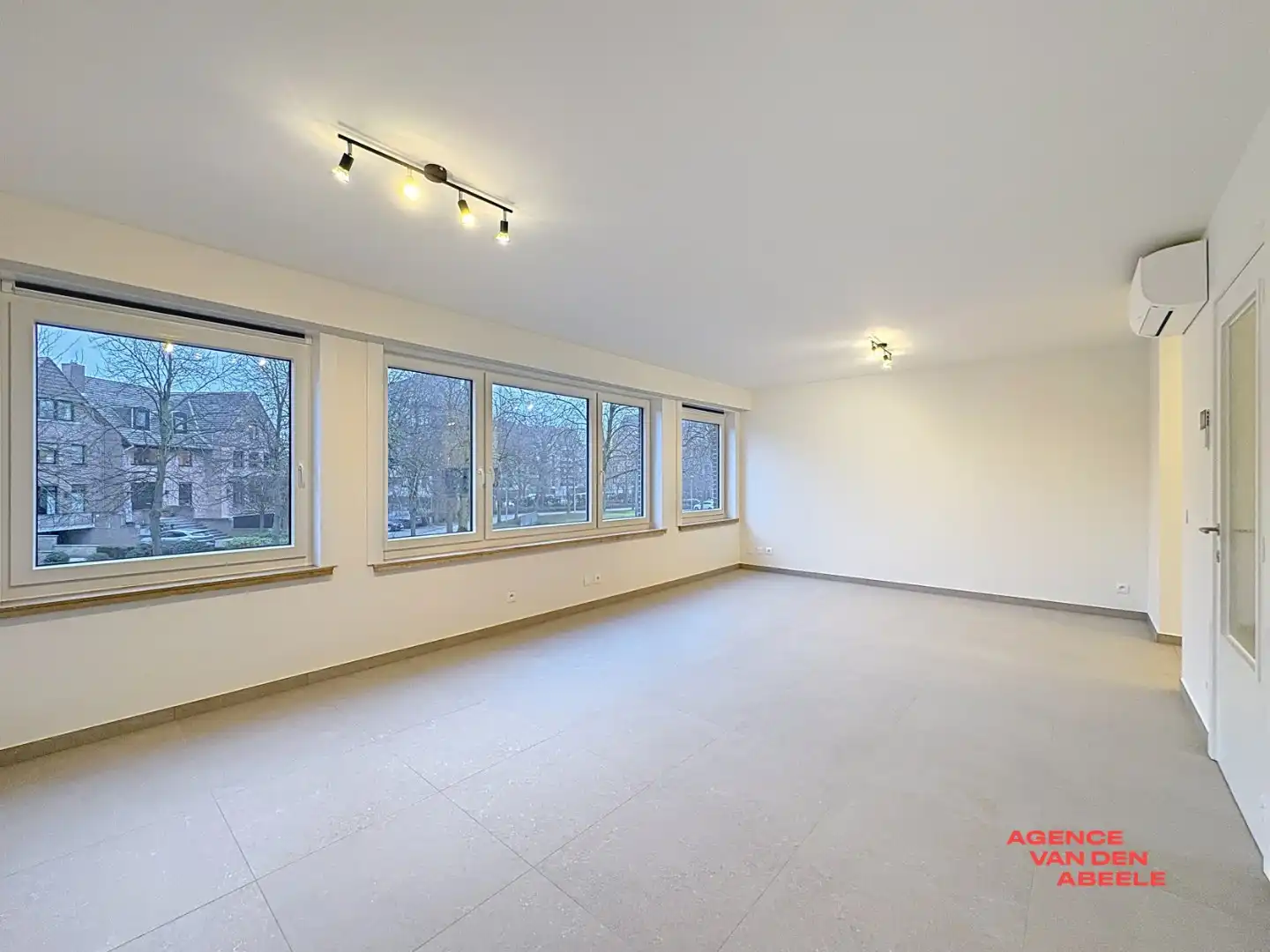 Prachtig gerenoveerd appartement foto 2