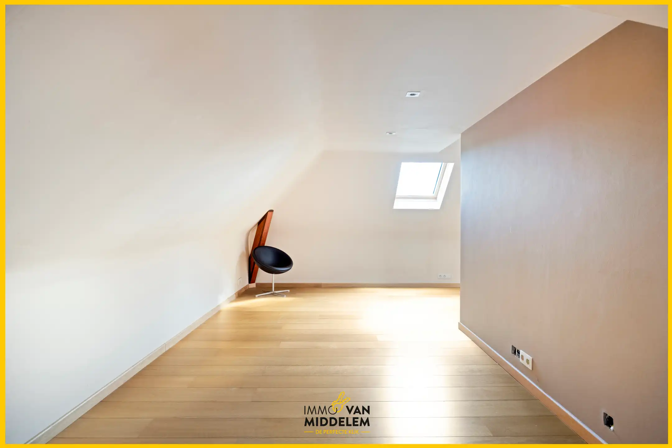 RUIME VILLA (6 KAMERS) MET BOUWGROND foto 19