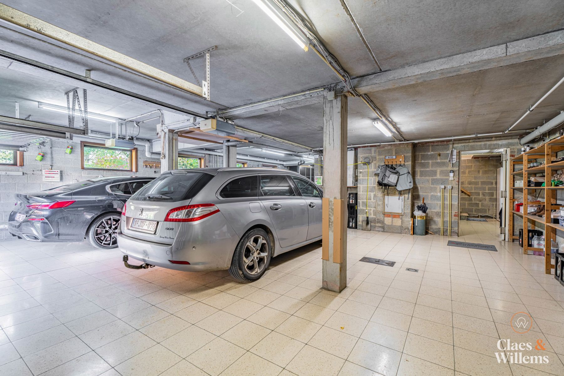 Ruime gezinswoning met praktijk- of kantoorruimte foto 30