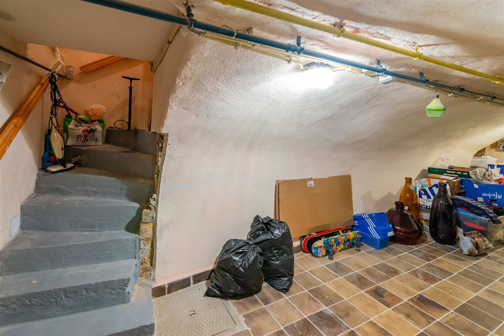 Woning met vier slaapkamers in centrum Lembeek foto 21