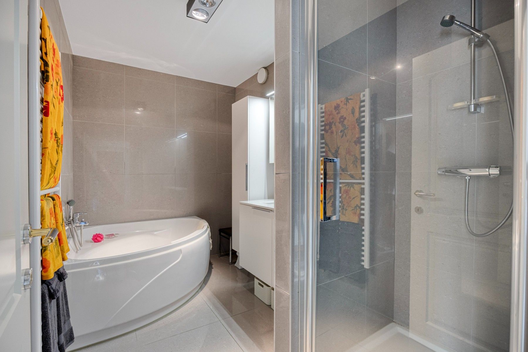 Stijlvol luxueus appartement vlakbij het centrum foto 17