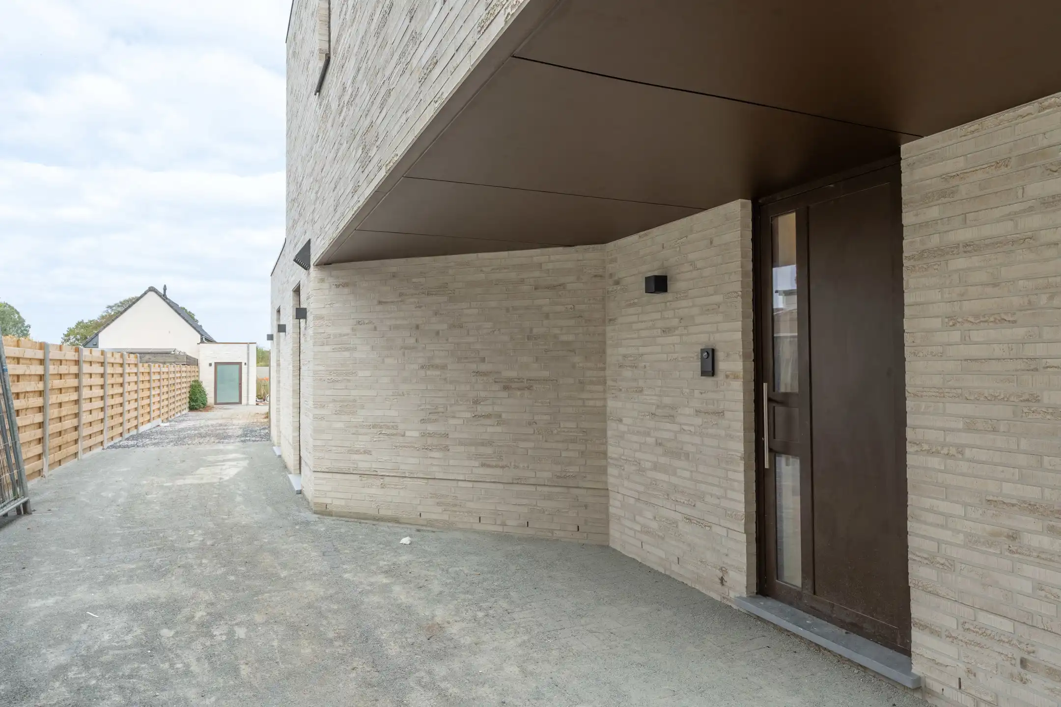 Nieuwbouw appartement met 1 slaapkamer en terras te Geel foto {{pictureIndex}}