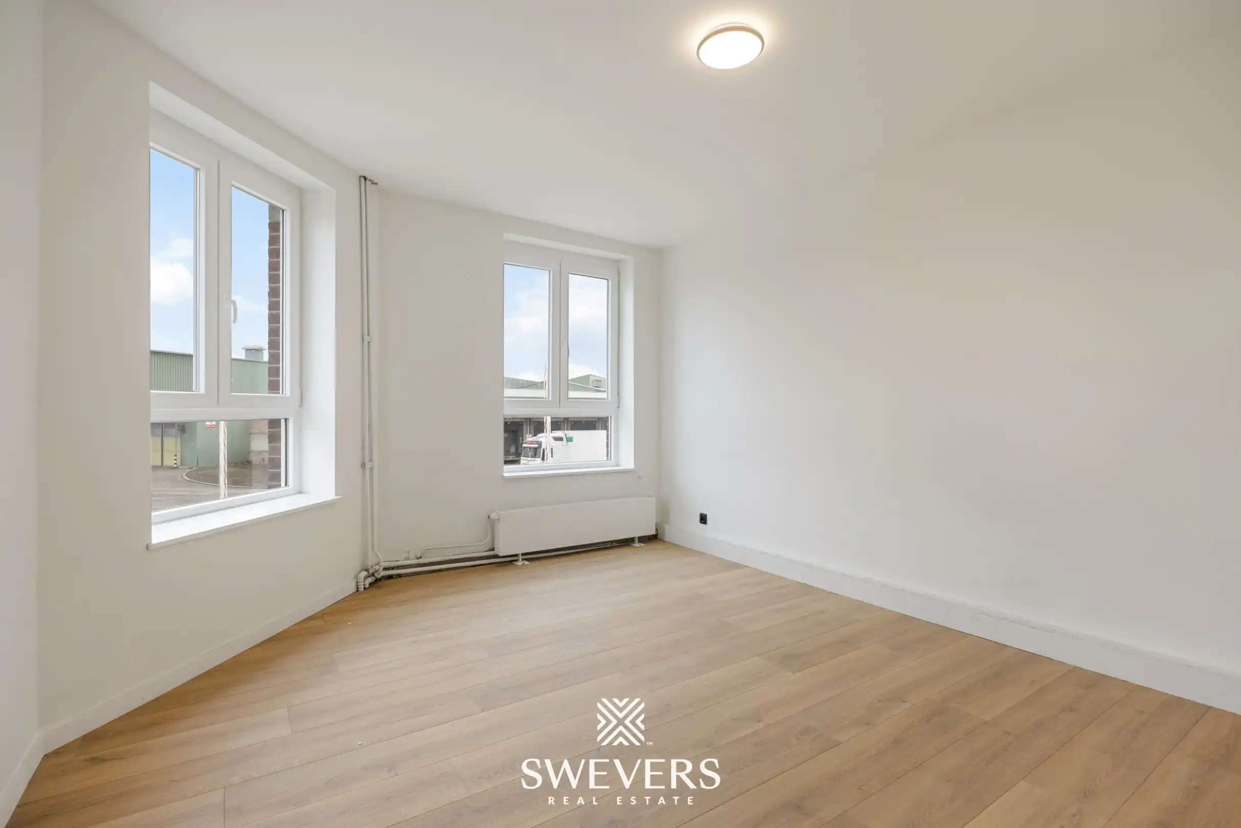 Stijlvol gerenoveerde gezinswoning met ruimte in overvloed te Borgloon foto 13