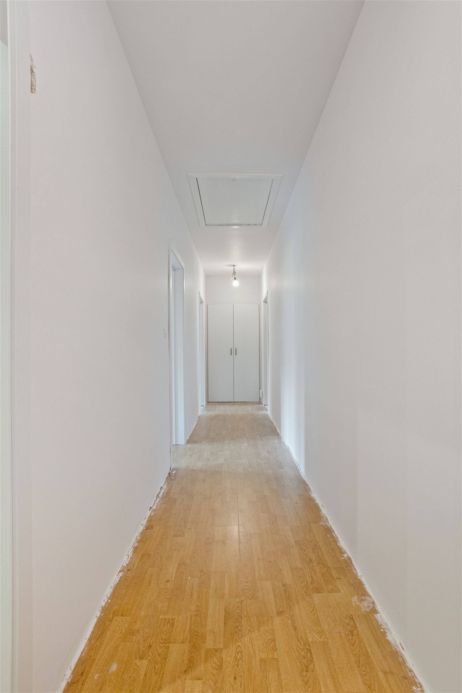 TE KOOP: Deels gerenoveerde woning te Zonhoven!  foto 6