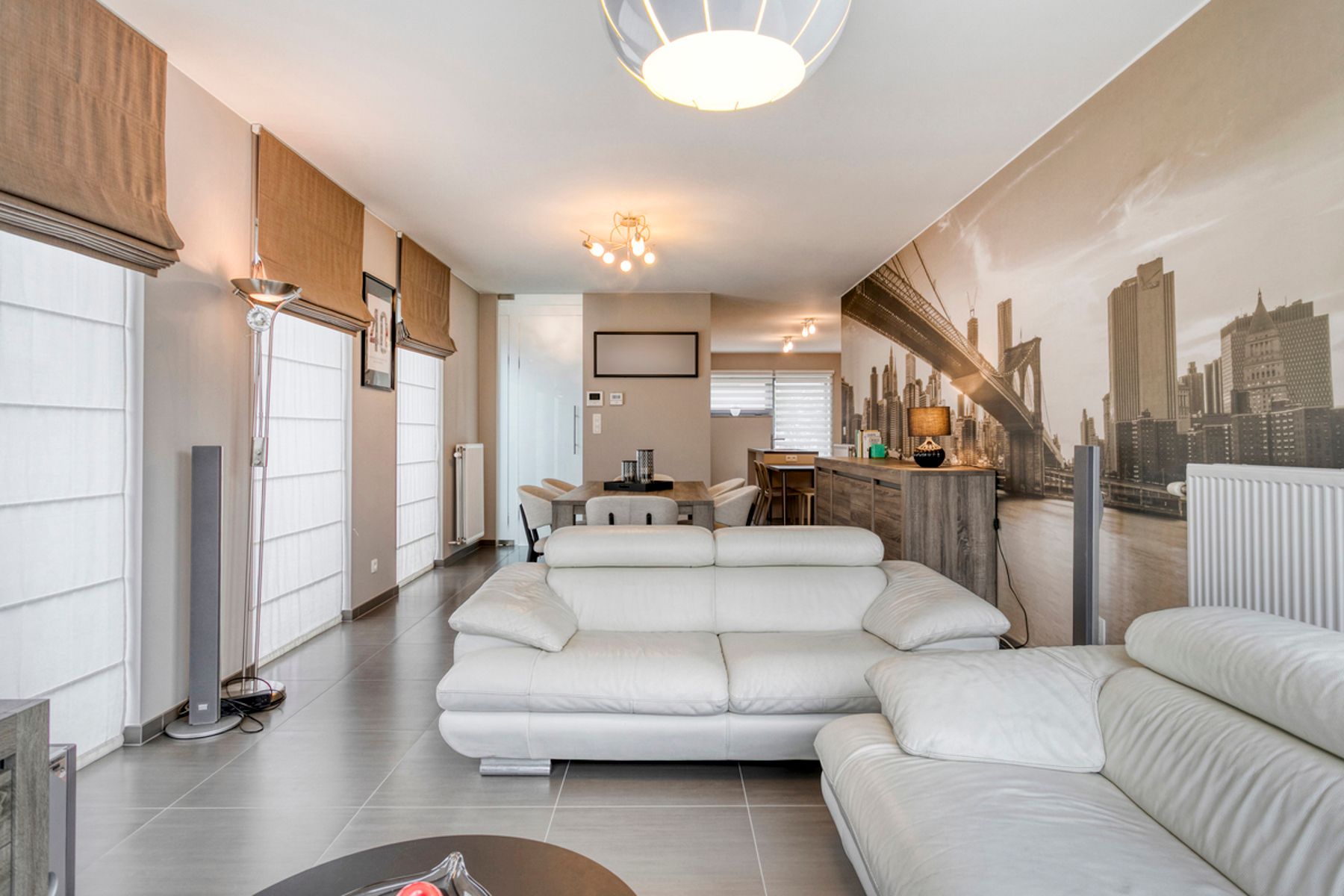 Recente HOB met 2 slaapkamers, tuin en garage! foto 7