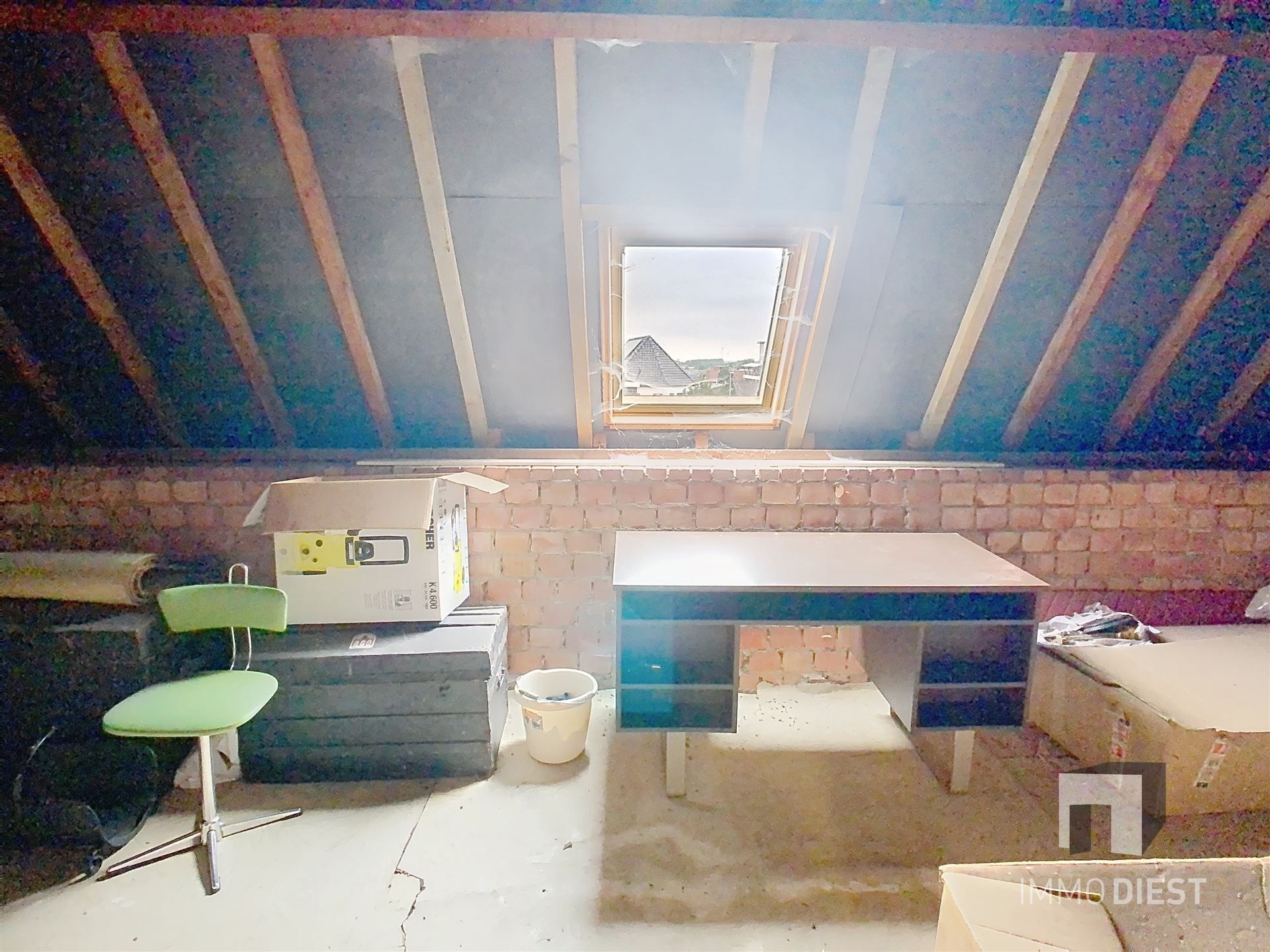 Charmante witte villa in doodlopende straat centrum Tessenderlo foto 27
