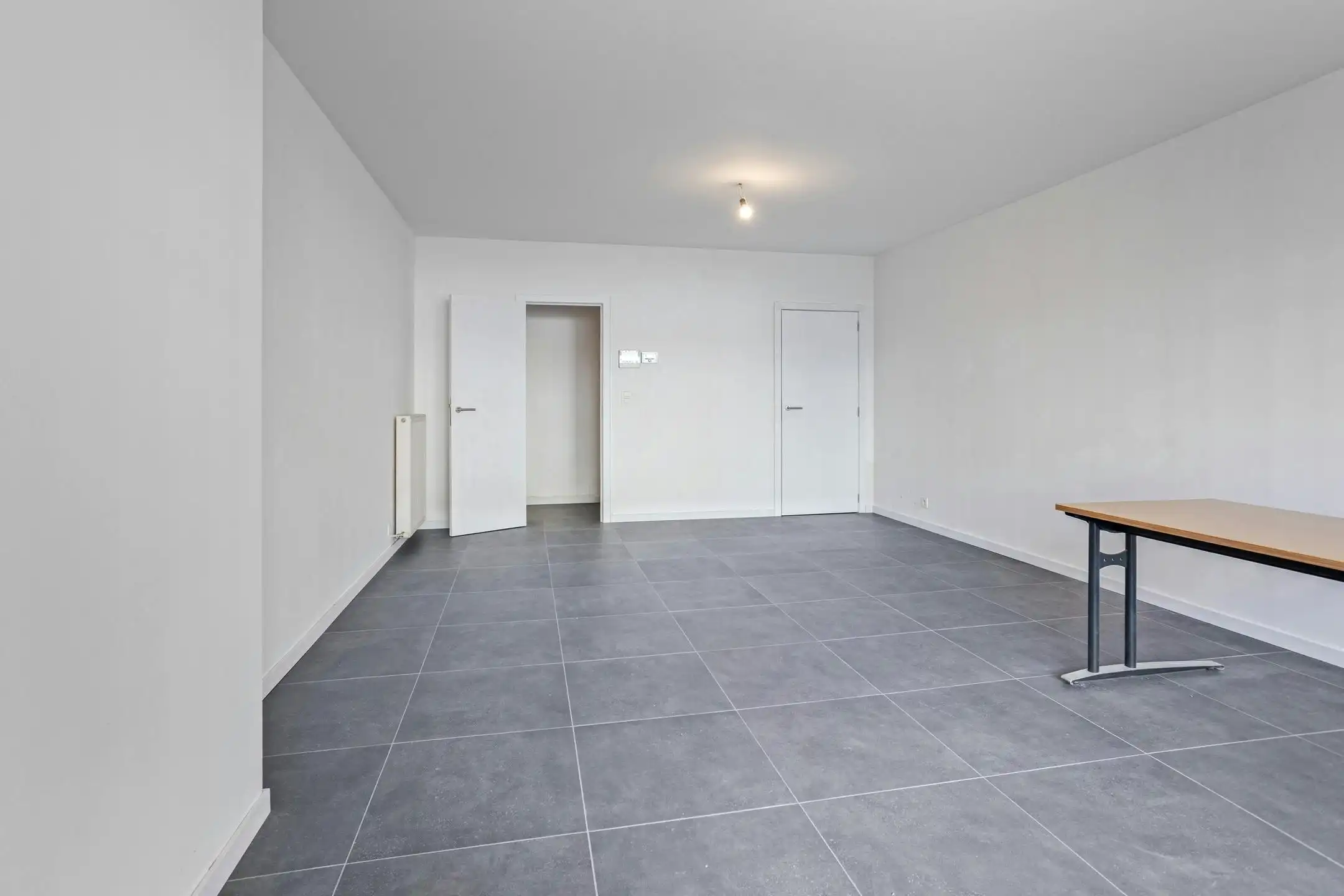 Gerenoveerd appartement met 2 slaapkamers in Boom foto 6