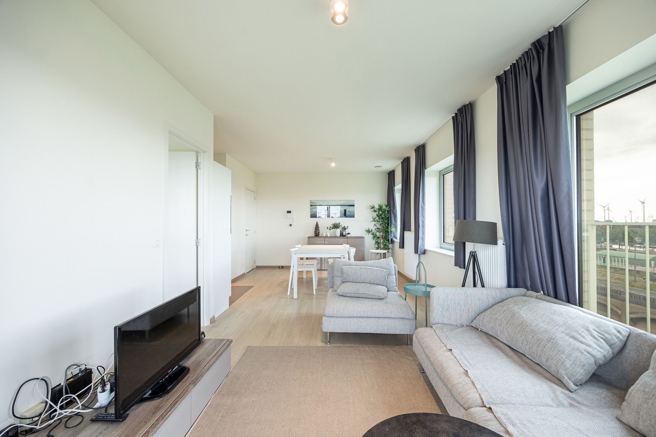 Hoekappartement met zicht op park Spoor Noord foto 2